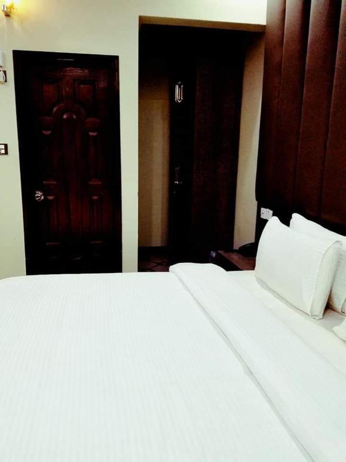 Diplomat Inn Karachi Eksteriør billede