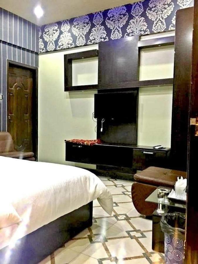 Diplomat Inn Karachi Eksteriør billede